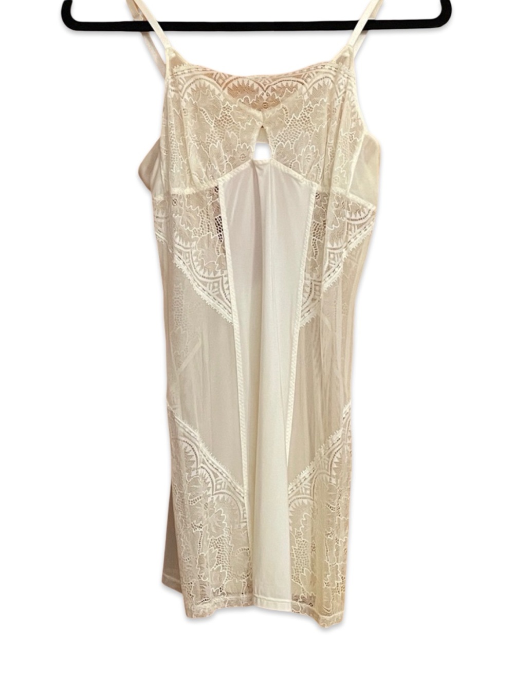 M.   On Gossamer 🤍 Cream Lace Chemise